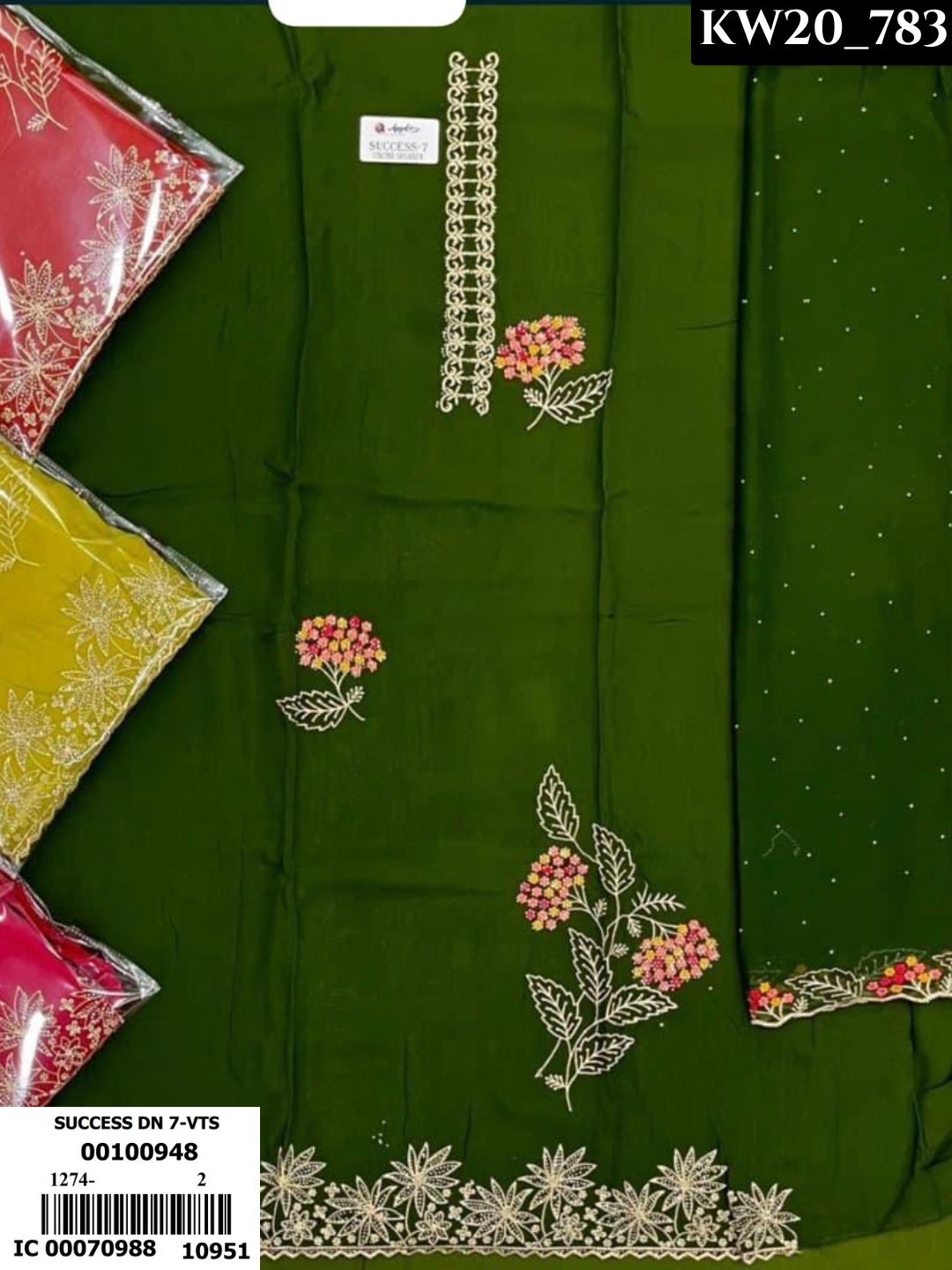 Where Fashion Meets Festivity