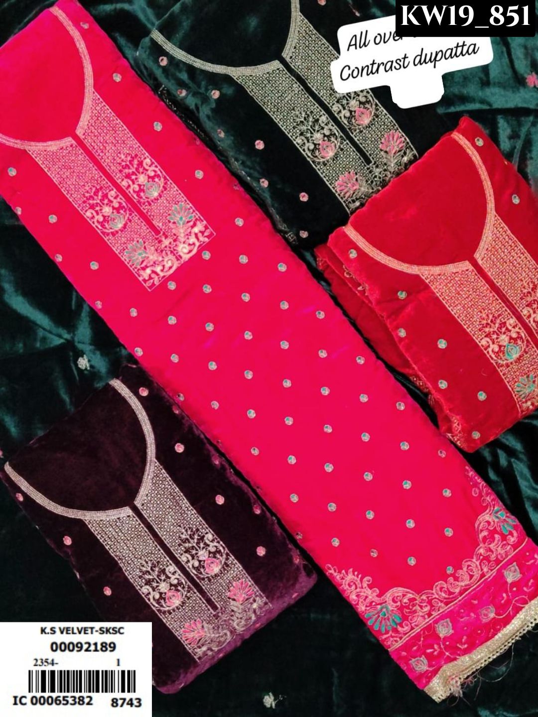 Chic Velvet, New Era _851